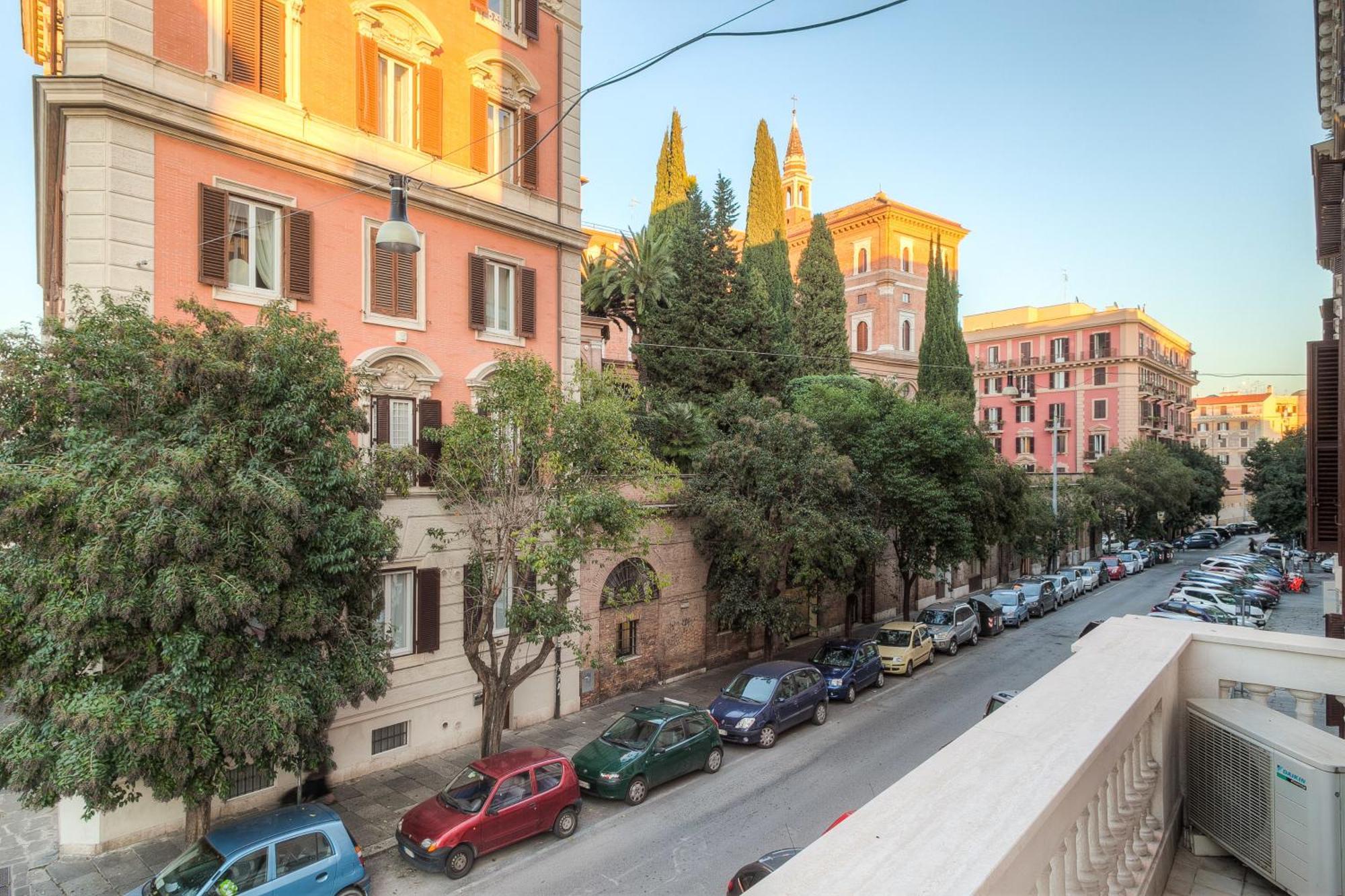 Otium Maecenatis Apartments, Rome